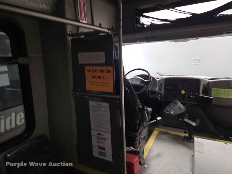 image for item DP8998 2014 IC Eldorado shuttle bus
