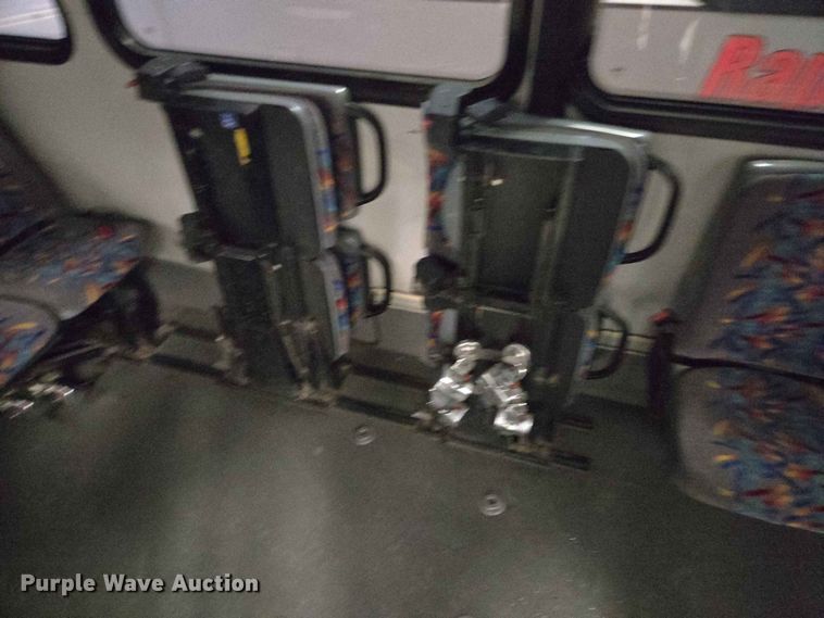 image for item DP8998 2014 IC Eldorado shuttle bus
