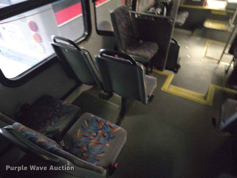 image for item DP8998 2014 IC Eldorado shuttle bus