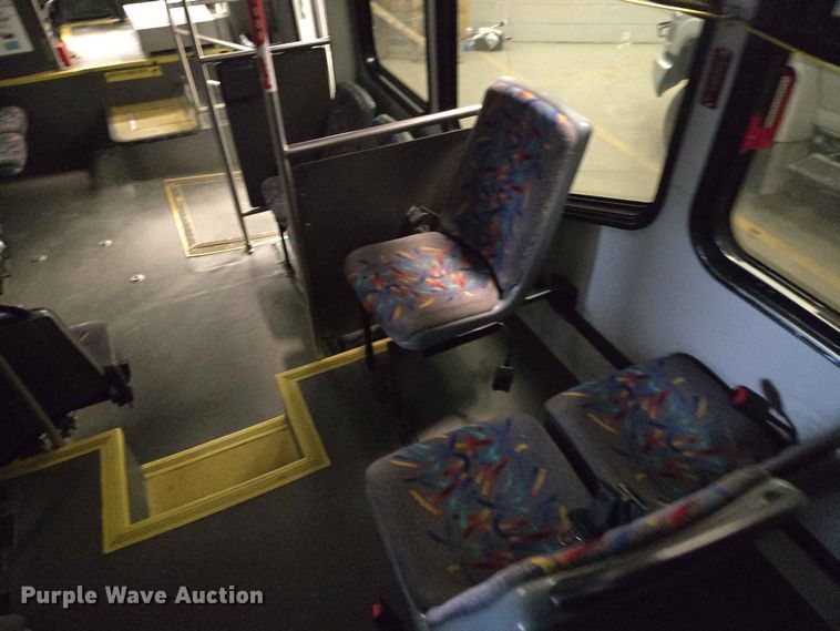 image for item DP8998 2014 IC Eldorado shuttle bus