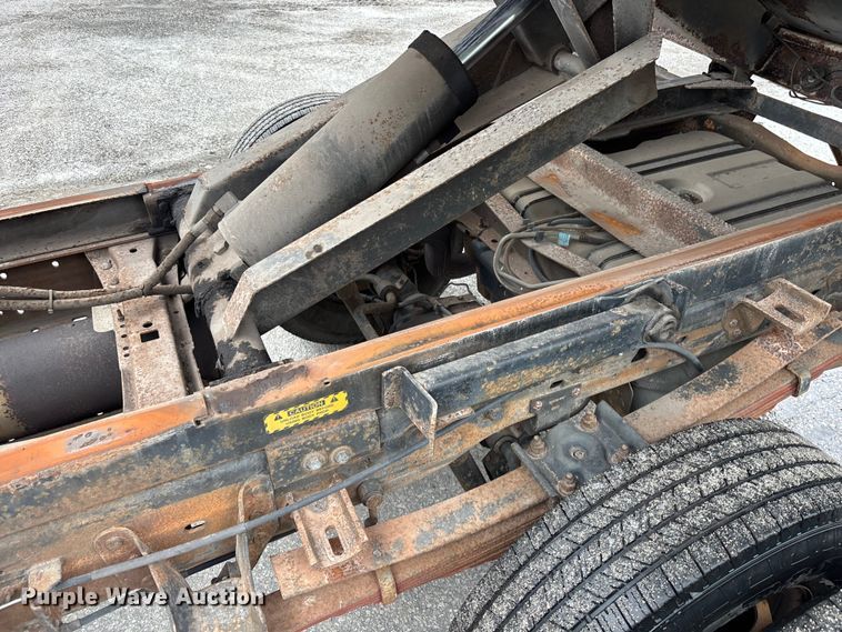 image for item DU6256 2003 Ford F350 Super Duty  dump bed pickup truck