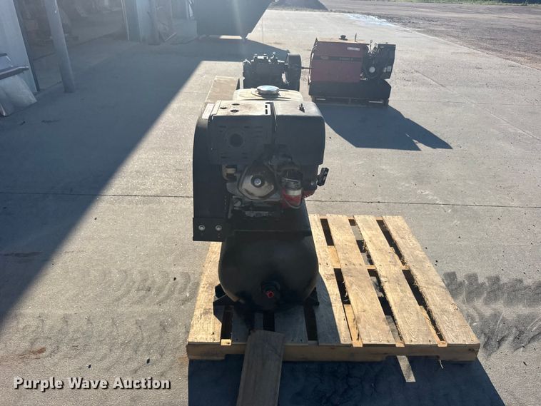 image for item DY2975 American Idustrial Products TUK13030HGE air compressor