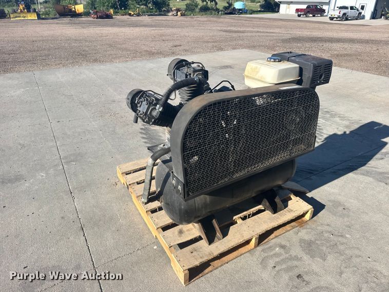 image for item DY2975 American Idustrial Products TUK13030HGE air compressor