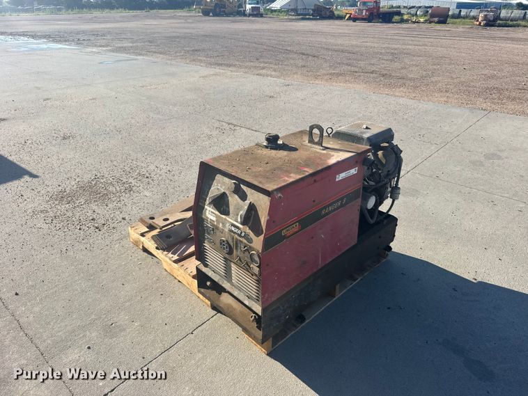 image for item DY2976 Lincoln Electric Ranger 8 welder/generator