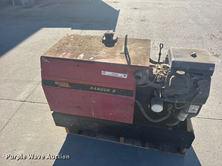 image for item DY2976 Lincoln Electric Ranger 8 welder/generator