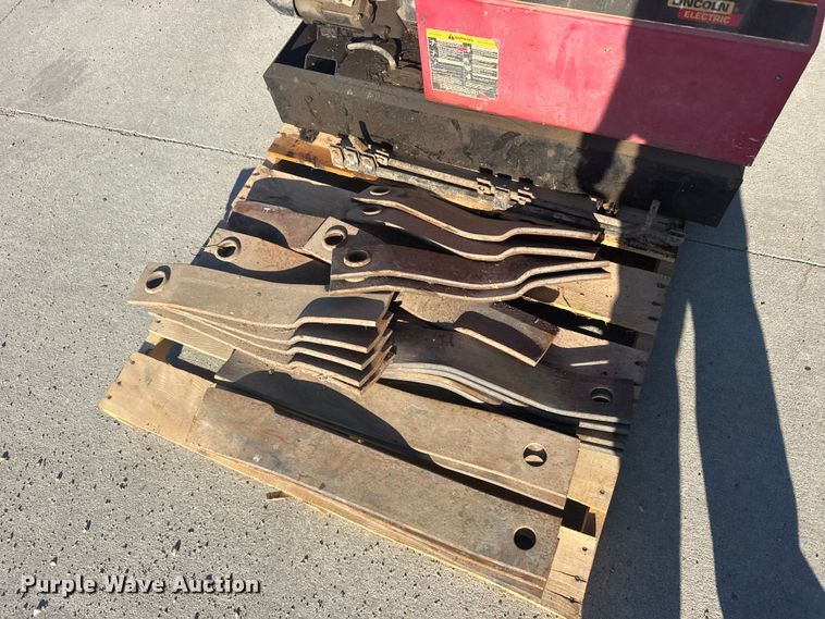 image for item DY2976 Lincoln Electric Ranger 8 welder/generator