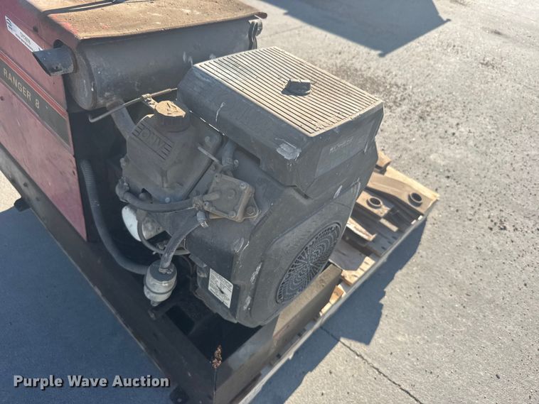 image for item DY2976 Lincoln Electric Ranger 8 welder/generator