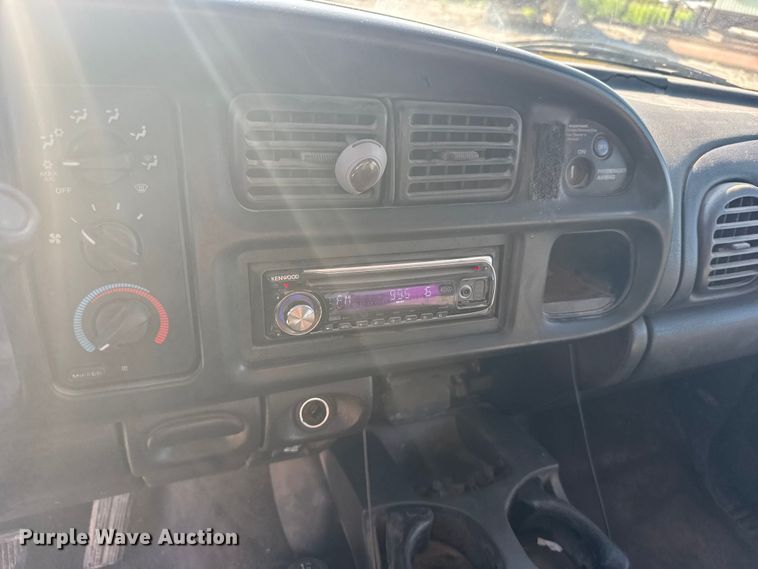 image for item DY2977 1999 Dodge Ram 1500 Ext. Cab pickup truck