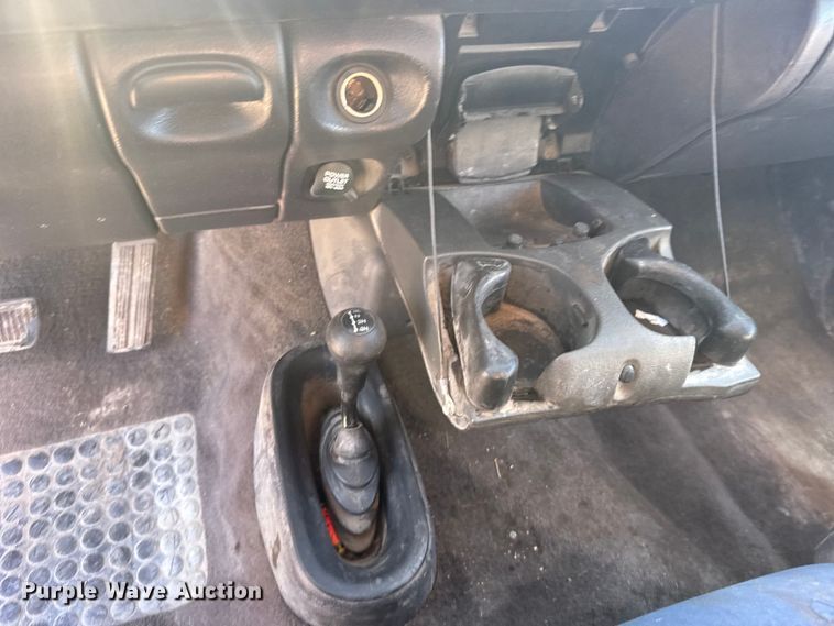 image for item DY2977 1999 Dodge Ram 1500 Ext. Cab pickup truck