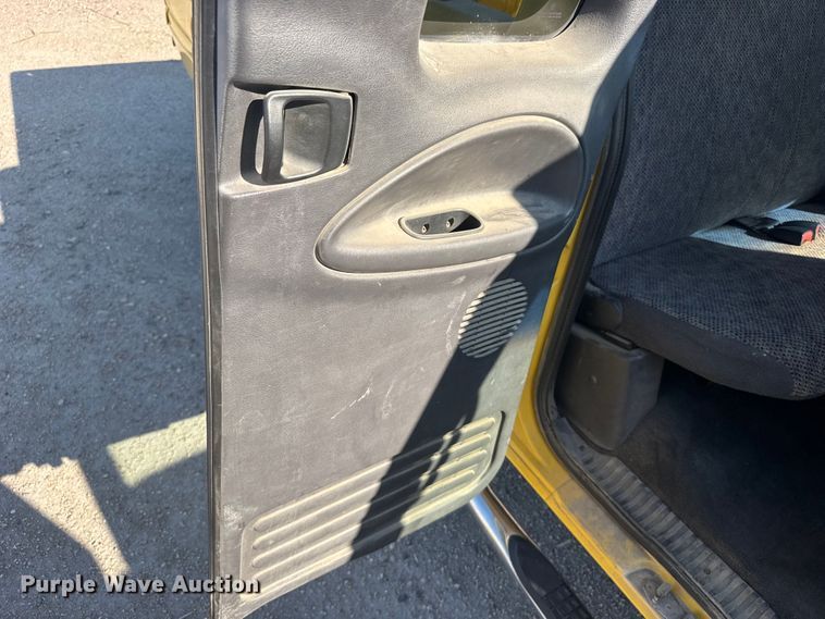 image for item DY2977 1999 Dodge Ram 1500 Ext. Cab pickup truck