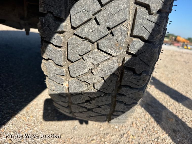 image for item DY2977 1999 Dodge Ram 1500 Ext. Cab pickup truck