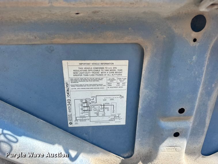 image for item DY2978 1990 Dodge 150 pickup truck