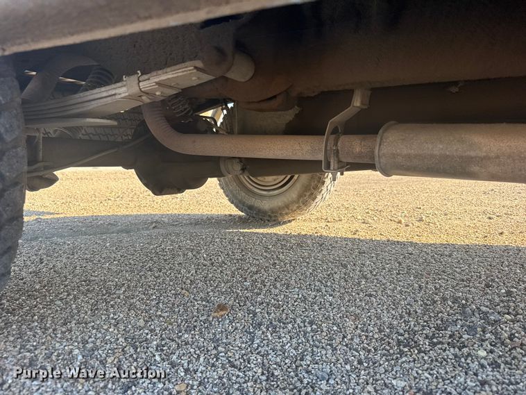 image for item DY2978 1990 Dodge 150 pickup truck