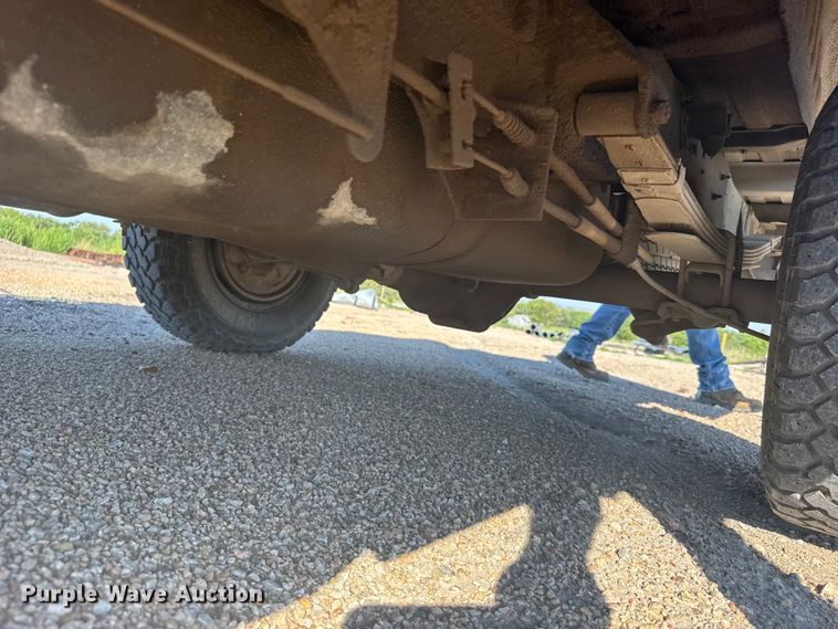 image for item DY2978 1990 Dodge 150 pickup truck