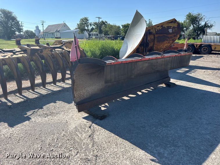 image for item DY2982 Monroe 00012575 plow