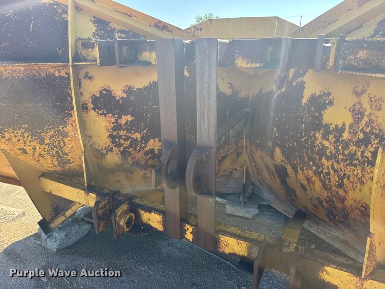 image for item DY2983 Balderson BV966 wheel loader V-plow