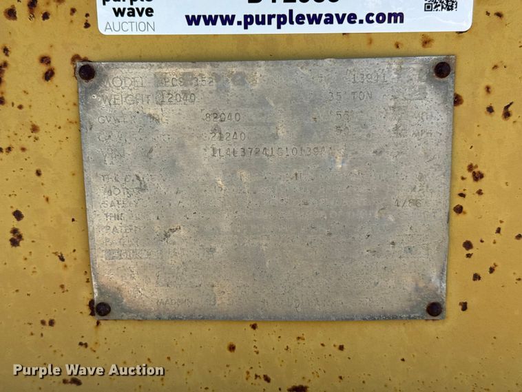 image for item DY2985 1986 Load King PCS352 drop deck equipment trailer