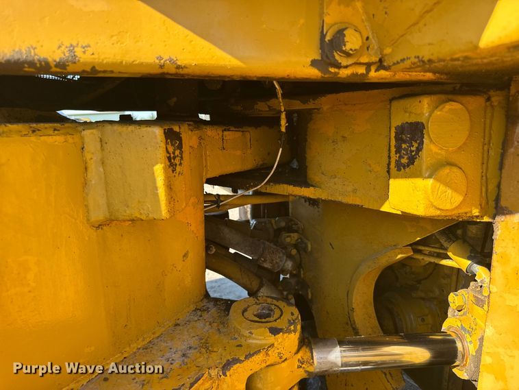 image for item DY2986 1976 Caterpillar 980B wheel loader
