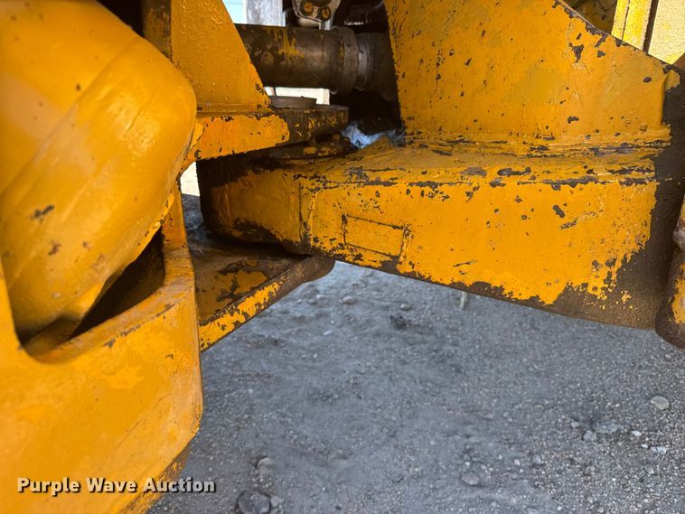 image for item DY2986 1976 Caterpillar 980B wheel loader