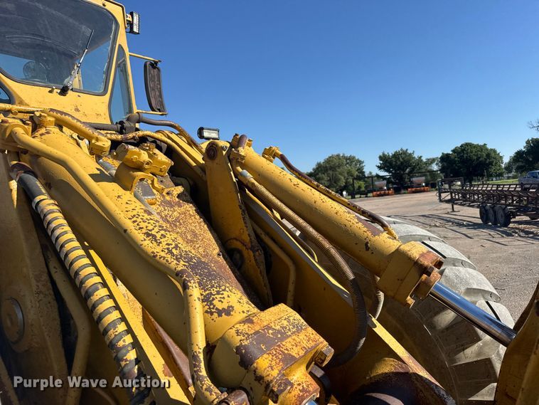image for item DY2986 1976 Caterpillar 980B wheel loader
