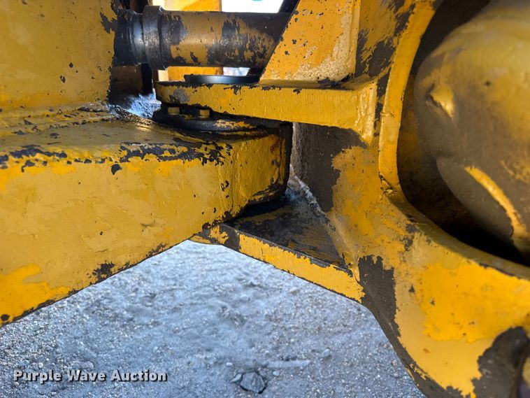 image for item DY2986 1976 Caterpillar 980B wheel loader