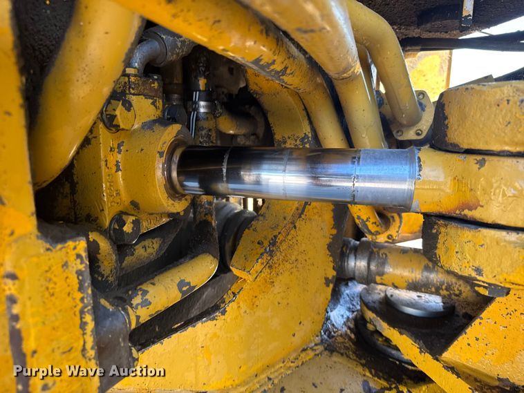 image for item DY2986 1976 Caterpillar 980B wheel loader