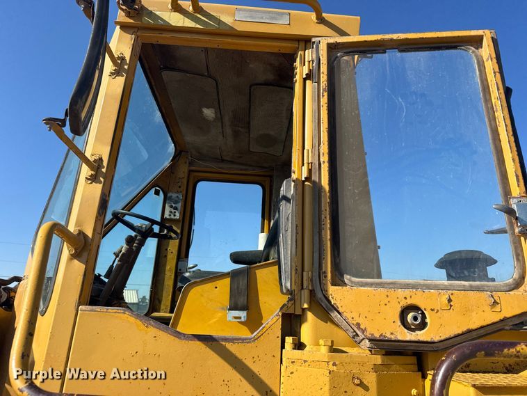 image for item DY2986 1976 Caterpillar 980B wheel loader
