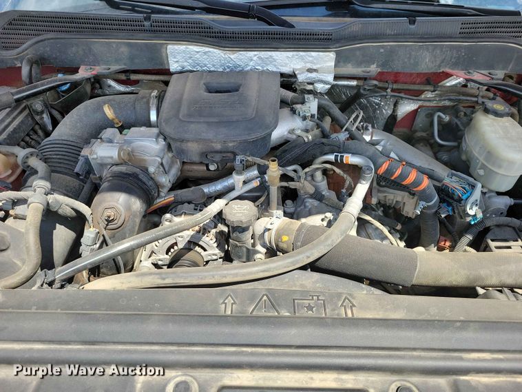 image for item DZ7342 2015 Chevrolet Silverado 3500HD Crew Cab pickup truck
