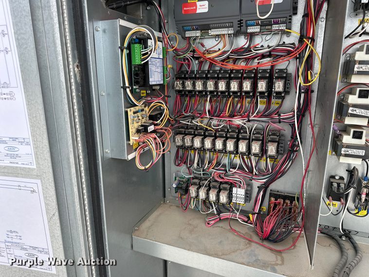 image for item EA4861 AAON RN-020-3-0-E60S-742 AC unit