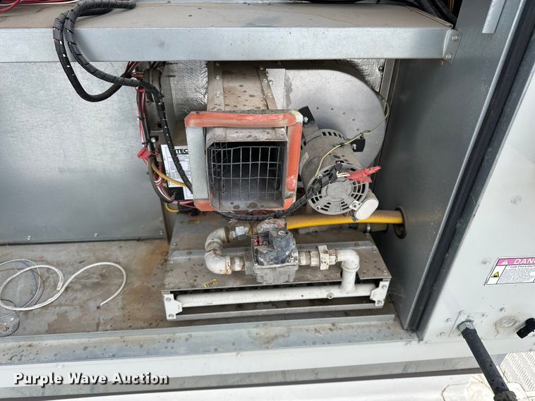 image for item EA4861 AAON RN-020-3-0-E60S-742 AC unit