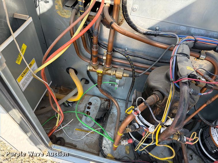 image for item EA4862 AAON RN-018-3-0-E60S-742 AC unit