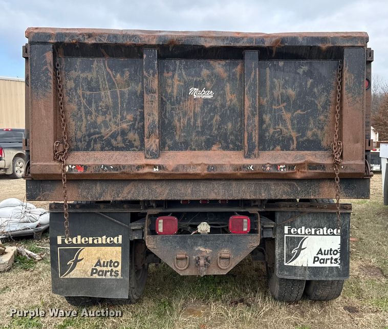 image for item EC4505 2000 International 4700 dump truck