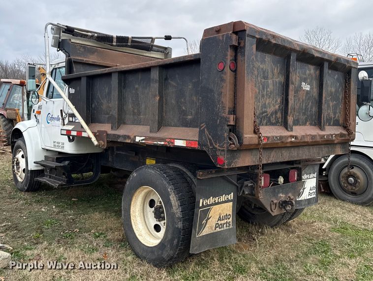image for item EC4505 2000 International 4700 dump truck