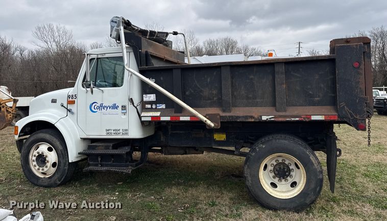image for item EC4505 2000 International 4700 dump truck