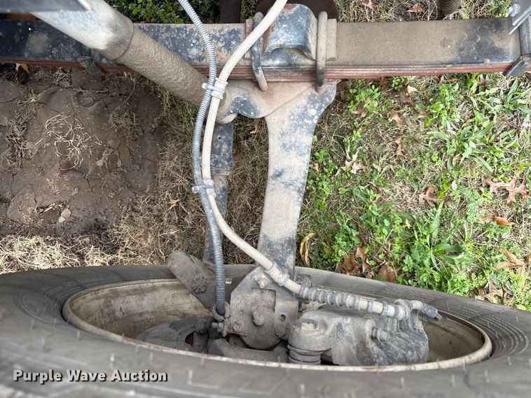image for item EC4505 2000 International 4700 dump truck