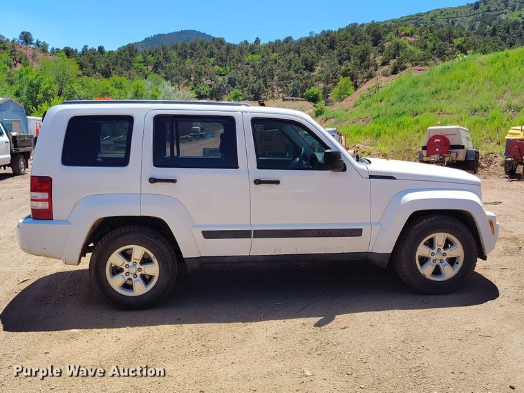 image for item ED0178 2012 Jeep Liberty SUV