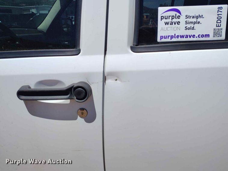 image for item ED0178 2012 Jeep Liberty SUV
