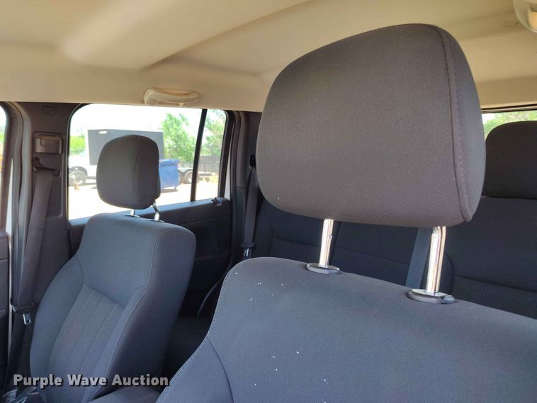 image for item ED0178 2012 Jeep Liberty SUV