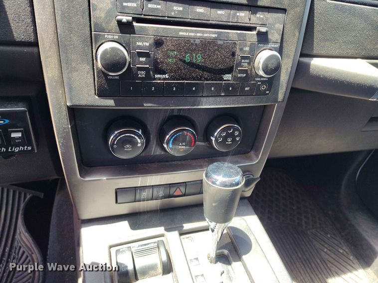 image for item ED0178 2012 Jeep Liberty SUV