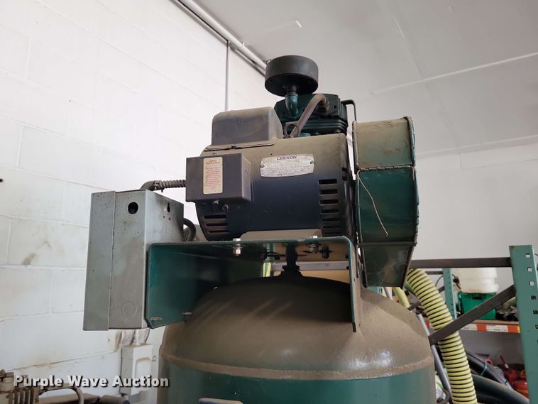 image for item EE1122 1998 Rol-Air air compressor
