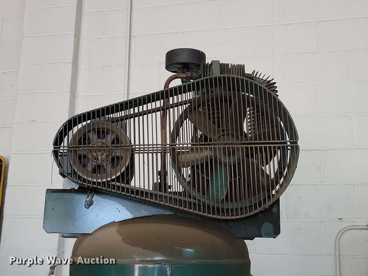 image for item EE1122 1998 Rol-Air air compressor