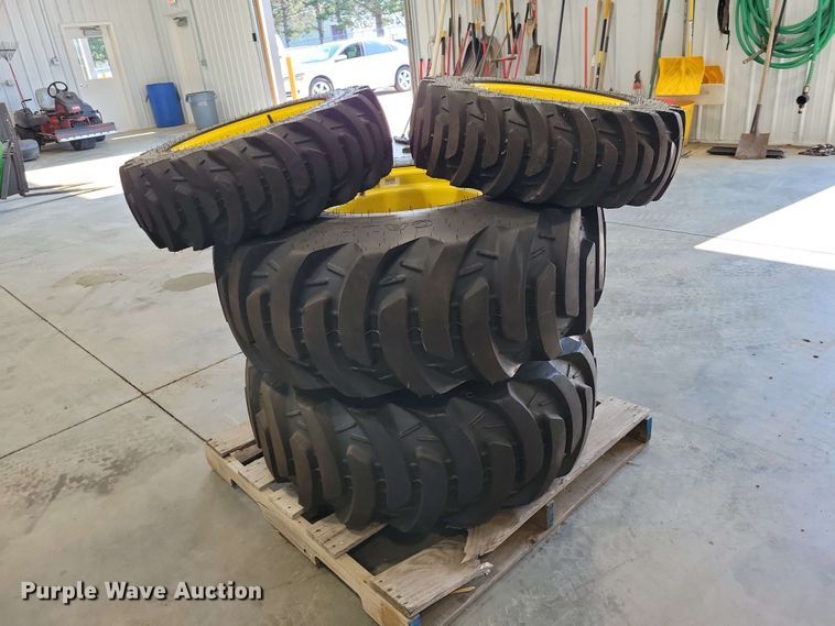 image for item EE1124 Tires and wheels