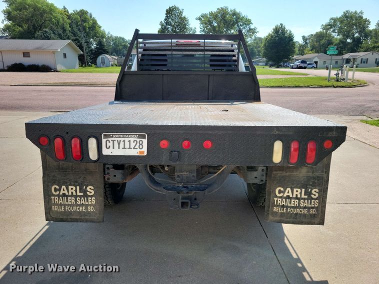 image for item EE1125 2011 Dodge Ram 2500 flatbed pickup truck