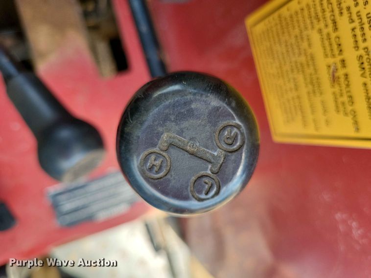 image for item EE1126 1991 Case 695 tractor