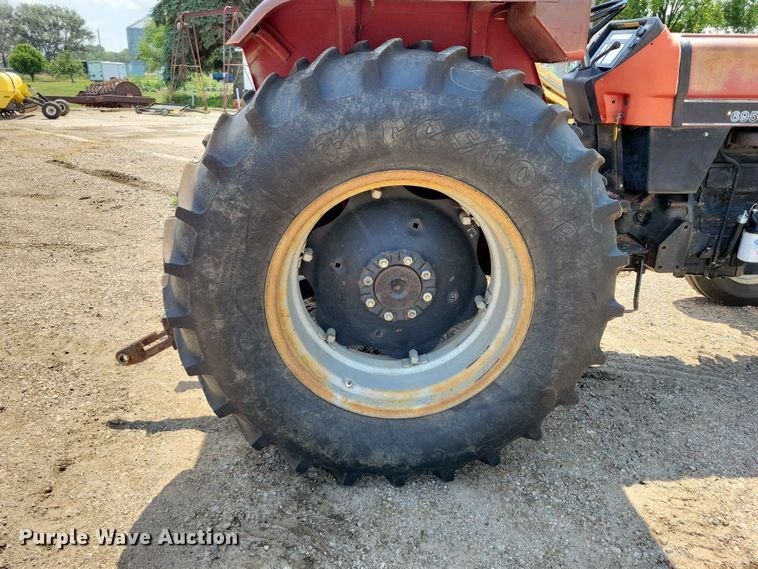 image for item EE1126 1991 Case 695 tractor