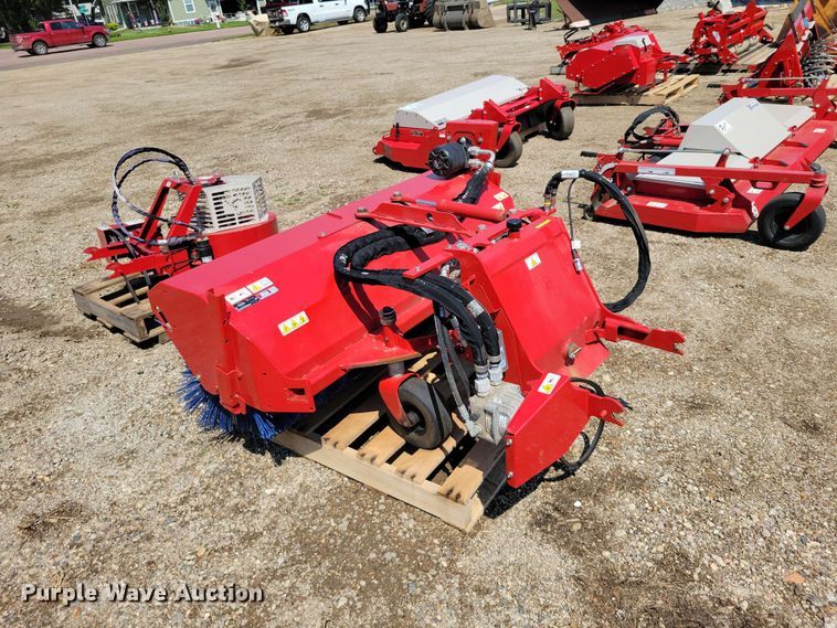 image for item EE1132 (2) Ventrac KA160 attachments
