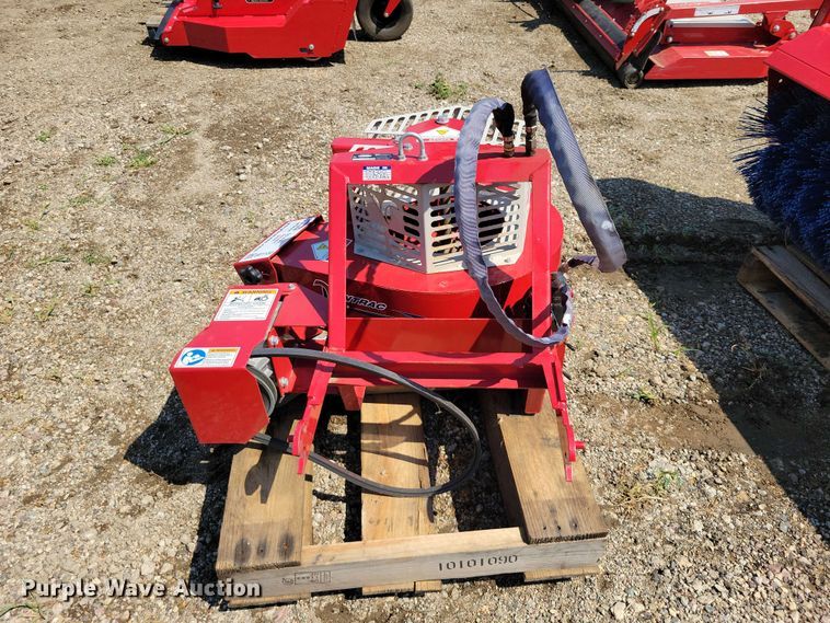 image for item EE1132 (2) Ventrac KA160 attachments