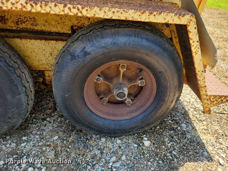 image for item EE1133 1998 Aeroil PHP-4R pothole patcher truck