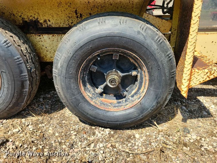 image for item EE1133 1998 Aeroil PHP-4R pothole patcher truck