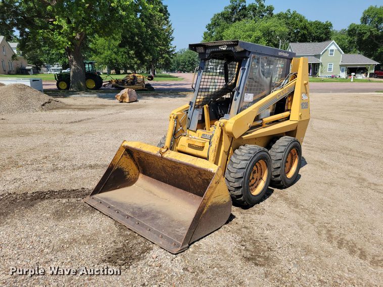 image for item EE1134 Case 1838 skid steer loader